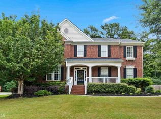 113 Village Green Cir, Tyrone, GA 30290