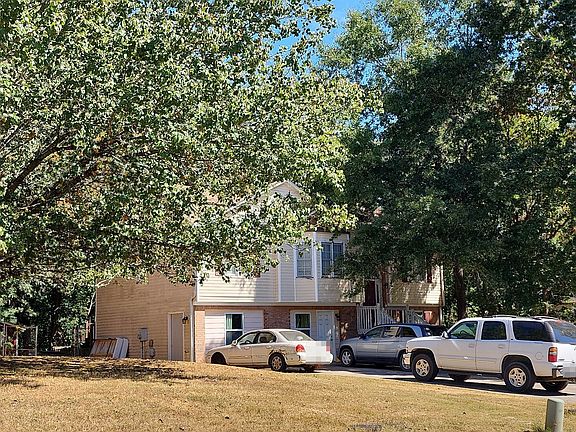 3rd image of 22 Westminster Dr SW