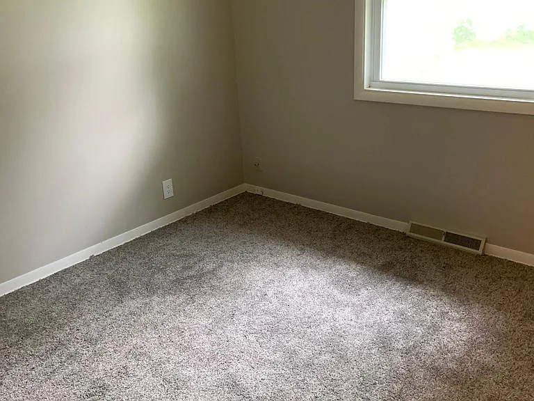 3110 Westmar Dr — Photo 10