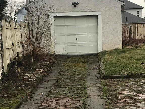 5th image of 145 N Princeton Ave