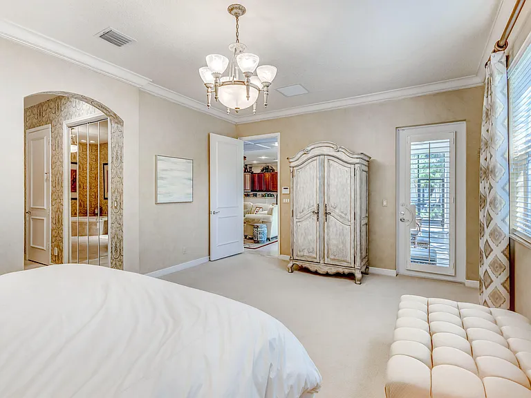 11558 Villa Vasari Dr — Photo 32