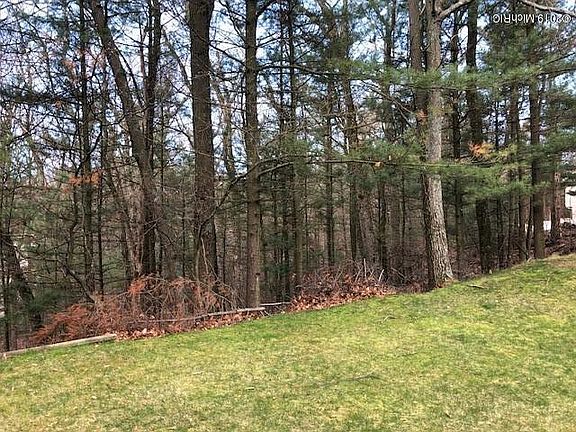 3rd image of 2271 S Hilltop Dr