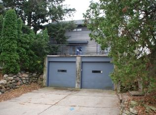 5905 Old Sauk Rd, Madison, WI 53705