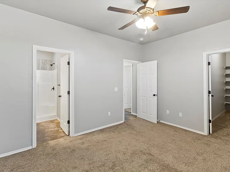 1834 Cypress Ln — Photo 8