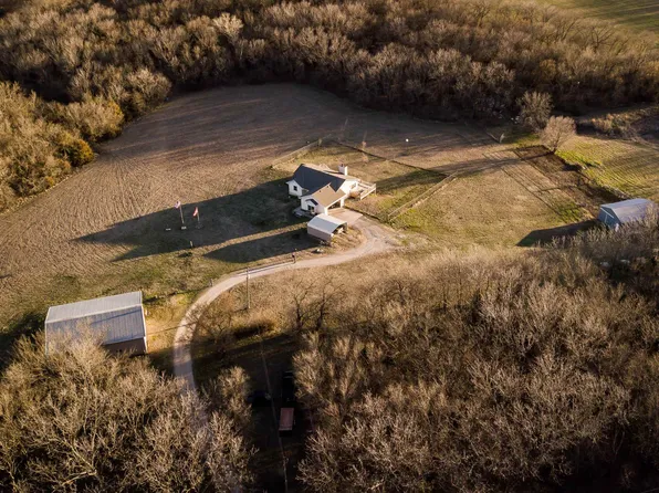 14305 SW 230th St, Douglass, KS 67039