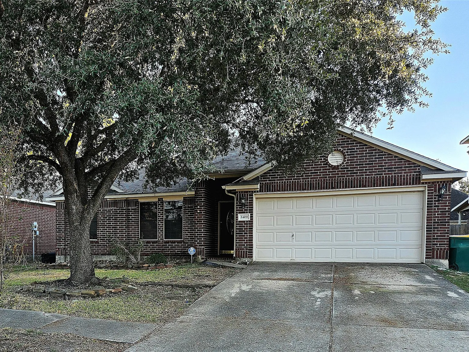 3 bed, 2.0 bath, 1710 sqft, $1,950 — Photo 1