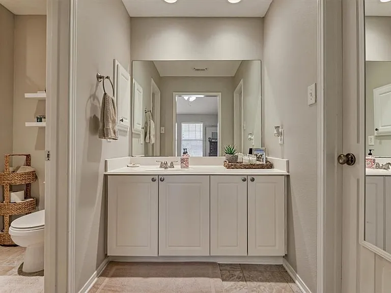 87 Woodlily Pl — Photo 28