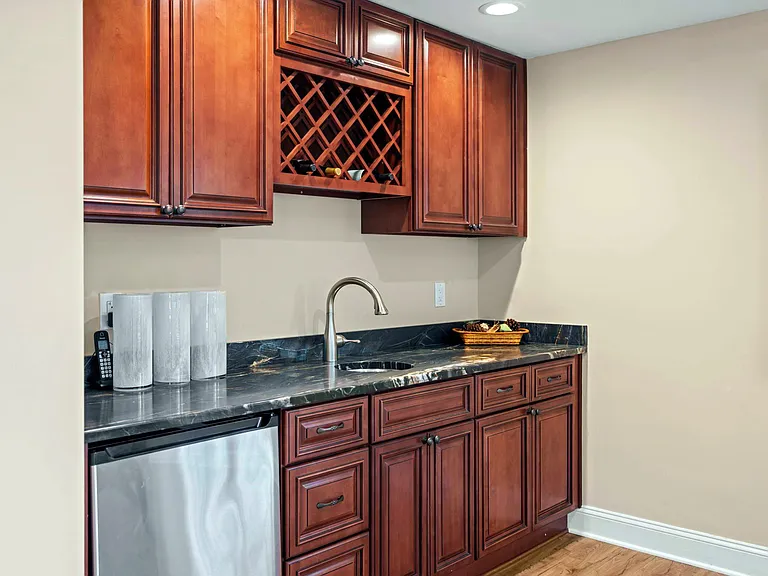 7708 Beech Tree Rd — Photo 47