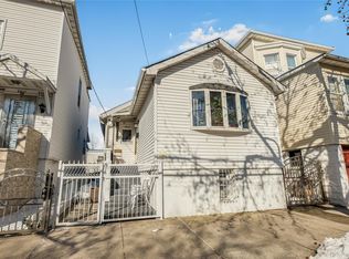 2415 St Raymonds Avenue, Bronx, NY 10461