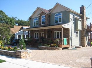 433 Stewart Ave, Bellmore, NY 11710