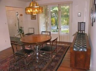 14 Bellgrove Dr, Mahwah, NJ 07430