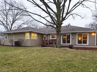 1937 Fenton Ln, Park Ridge, IL 60068