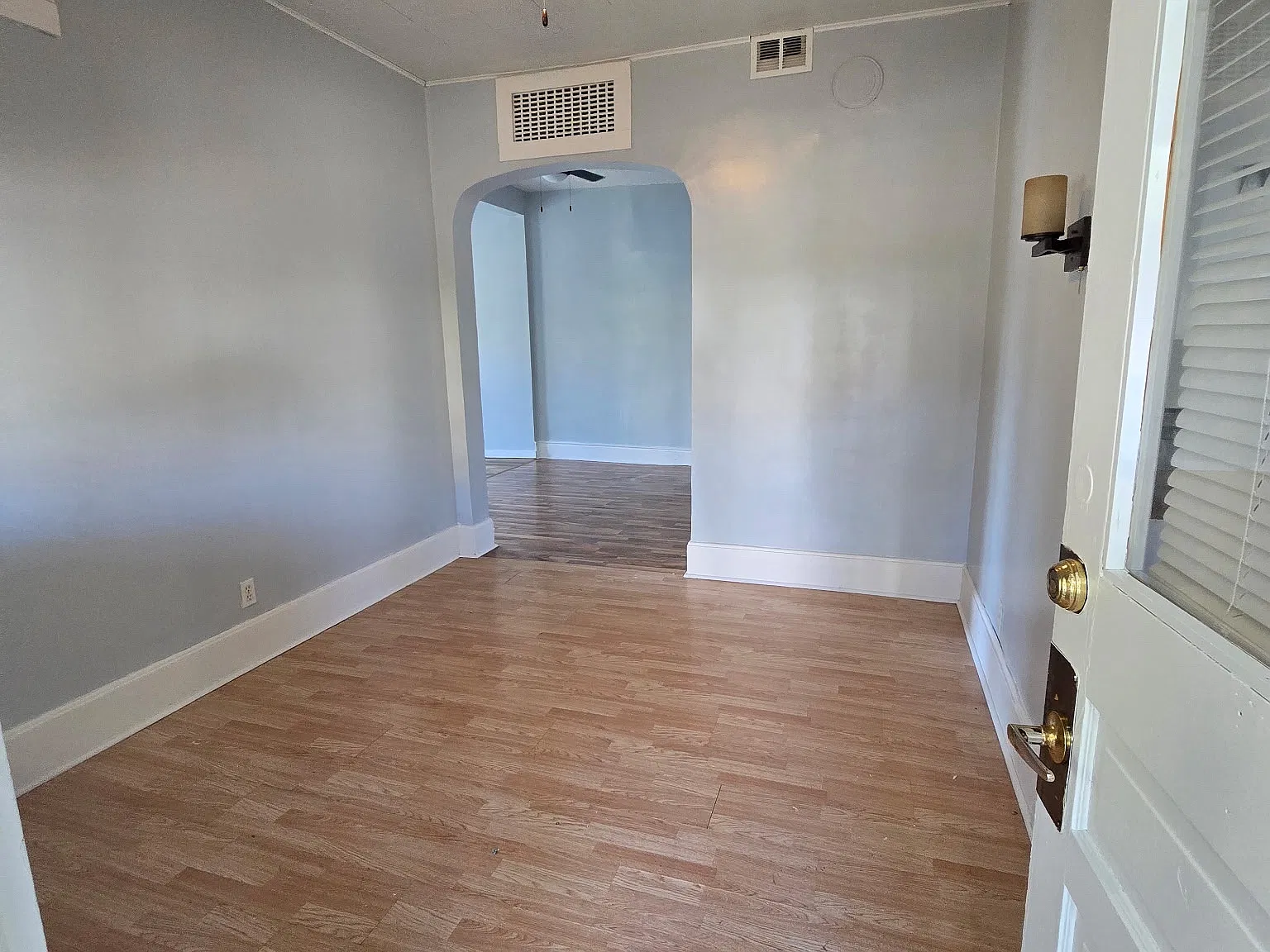 1 bed, 900 sqft, $850 — Photo 2