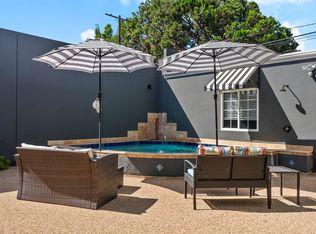 2221 Walgrove Ave, Los Angeles, CA 90066