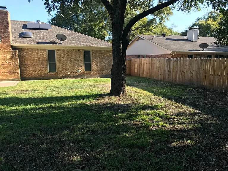 1029 Almond Dr — Photo 26