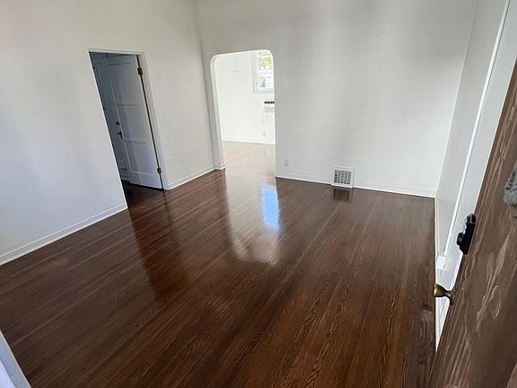 2nd image of 8214 Norton Ave #8218