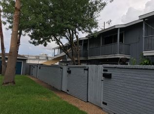 5506 Beverlyhill St APT 4, Houston, TX 77056