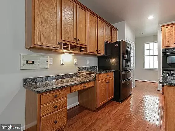 564 Woodruff Ln — Photo 2