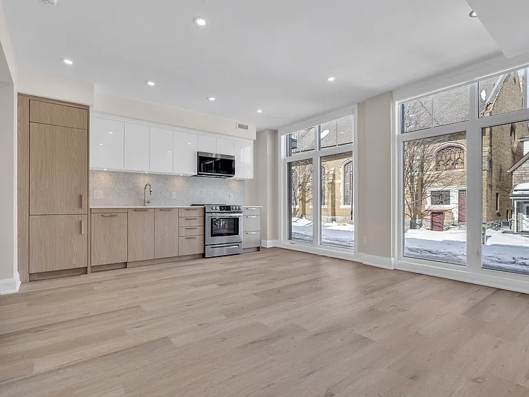 58 Florence St — Photo 11