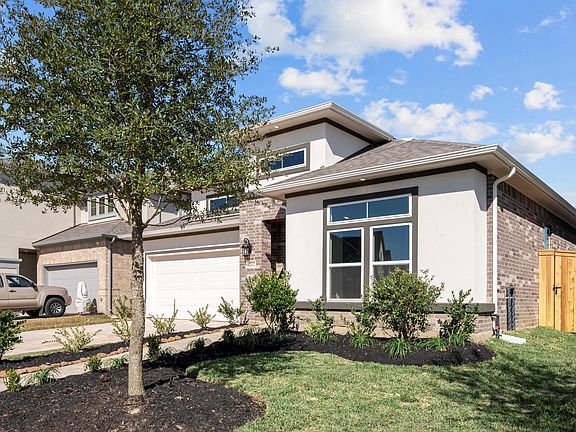 4th image of 1702 Della Creek Way