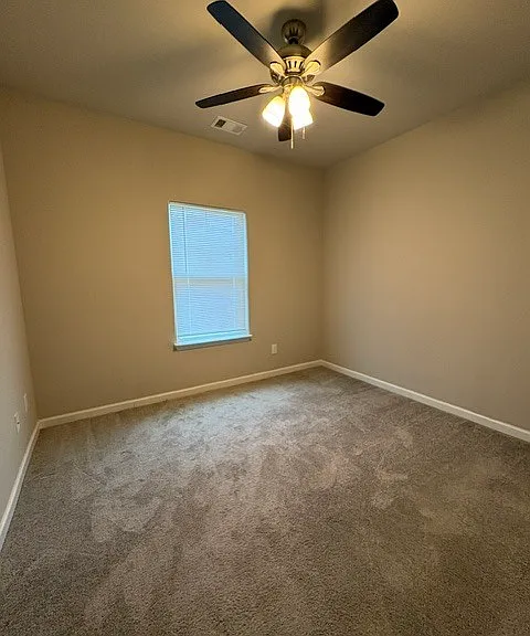 40 Hastings Ln — Photo 6