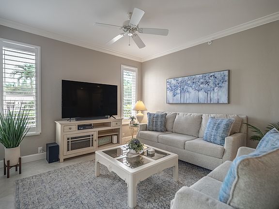 5th image of 9160 Southmont Cv APT 110