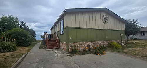200 Cypress Cir Photo 1