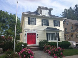 47 Maxfield St, West Roxbury, MA 02132