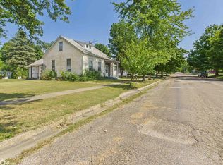 615 Webster St, Warsaw, IL 62379