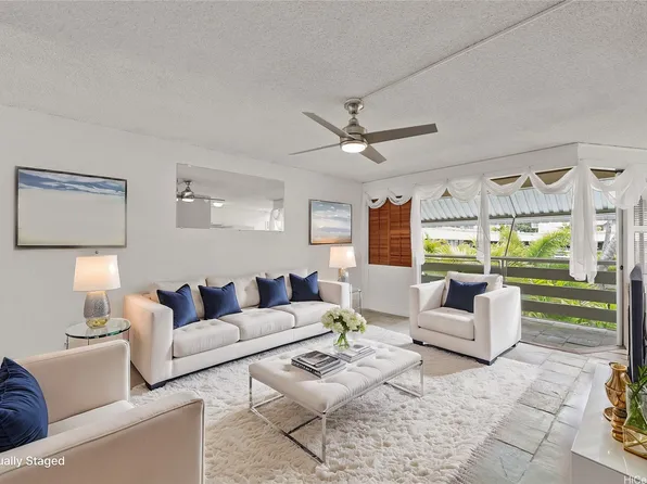 1330 Wilder Ave APT 321, Honolulu, HI 96822