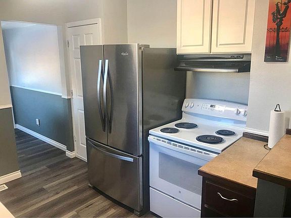 4th image of 810A W Stewart St
