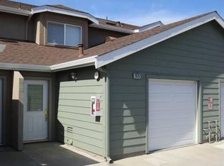 20752 Grove Park Pl, Hayward, CA 94541