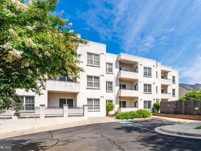 231 N Thomas St UNIT 105, Arlington, VA, 22203