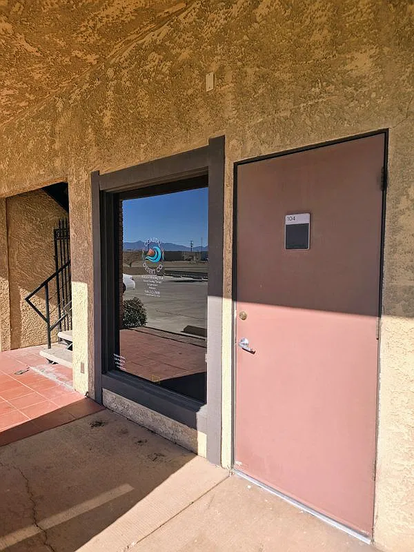 Studio, 1.0 bath, 550 sqft, $605 — Photo 4