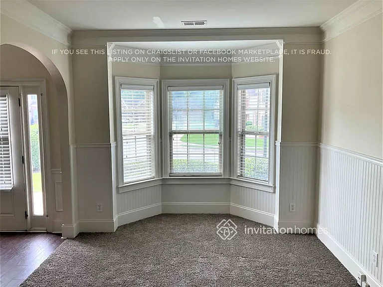 105 Dustin Dr — Photo 2