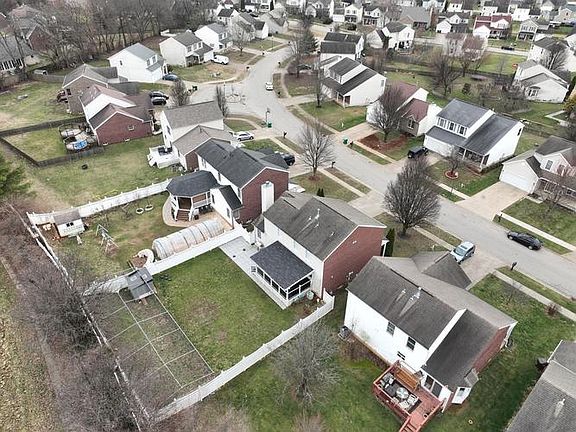 4th image of 7711 Pear View Ln