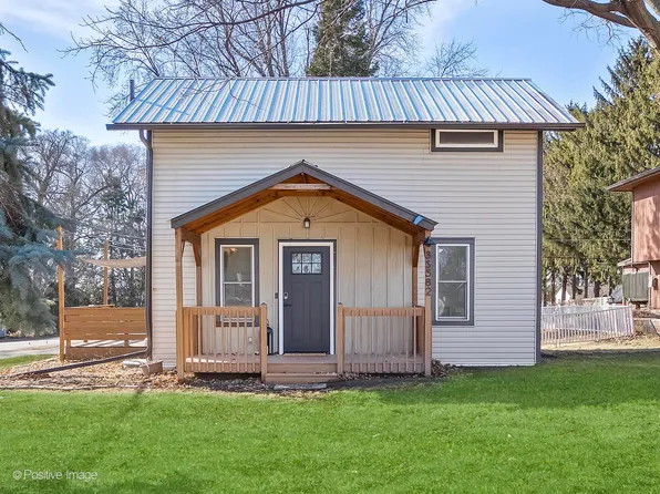 3S582 Tinker Ave, Warrenville, IL 60555