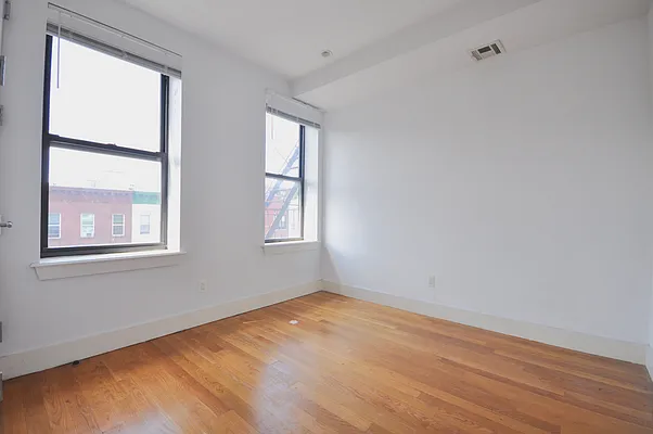 Rented by Corcoran | media 39