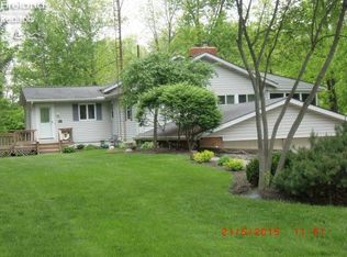 475 Lake Shore Dr, Willard, OH 44890