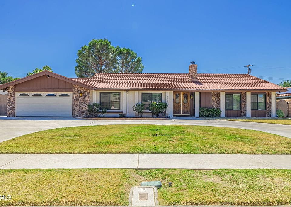 1st image of 44625 Loneoak Ave