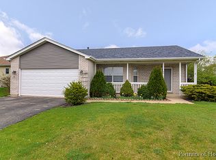 64 Ponderosa Dr, Romeoville, IL 60446