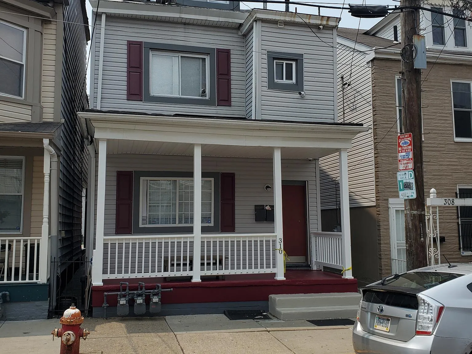 310 Atwood St — Photo 1