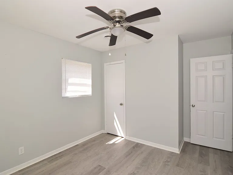 3613 Alene Cir — Photo 28