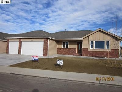 2nd image of 1563 La Jara St