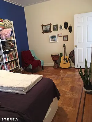 Rented by Sterea Agency | media 24