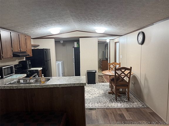 5th image of 506 Northwest Dr