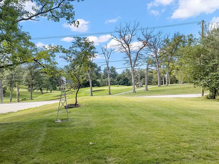 13444 S Forest Ln — Photo 2