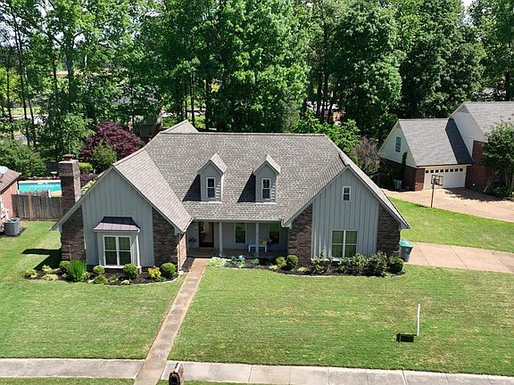 2nd image of 8732 Carrollwood Ln