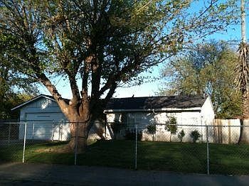 2nd image of 6610 Hitchcock Way