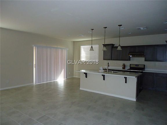 3rd image of 107 Stockton Kings Ct
